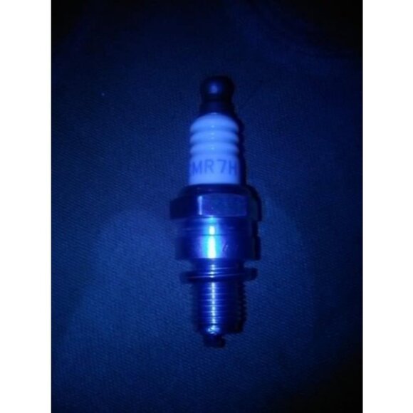 Spark Plug 130-793 Compatible with Shindaiwa 3699-91867 - Picture 2 of 2